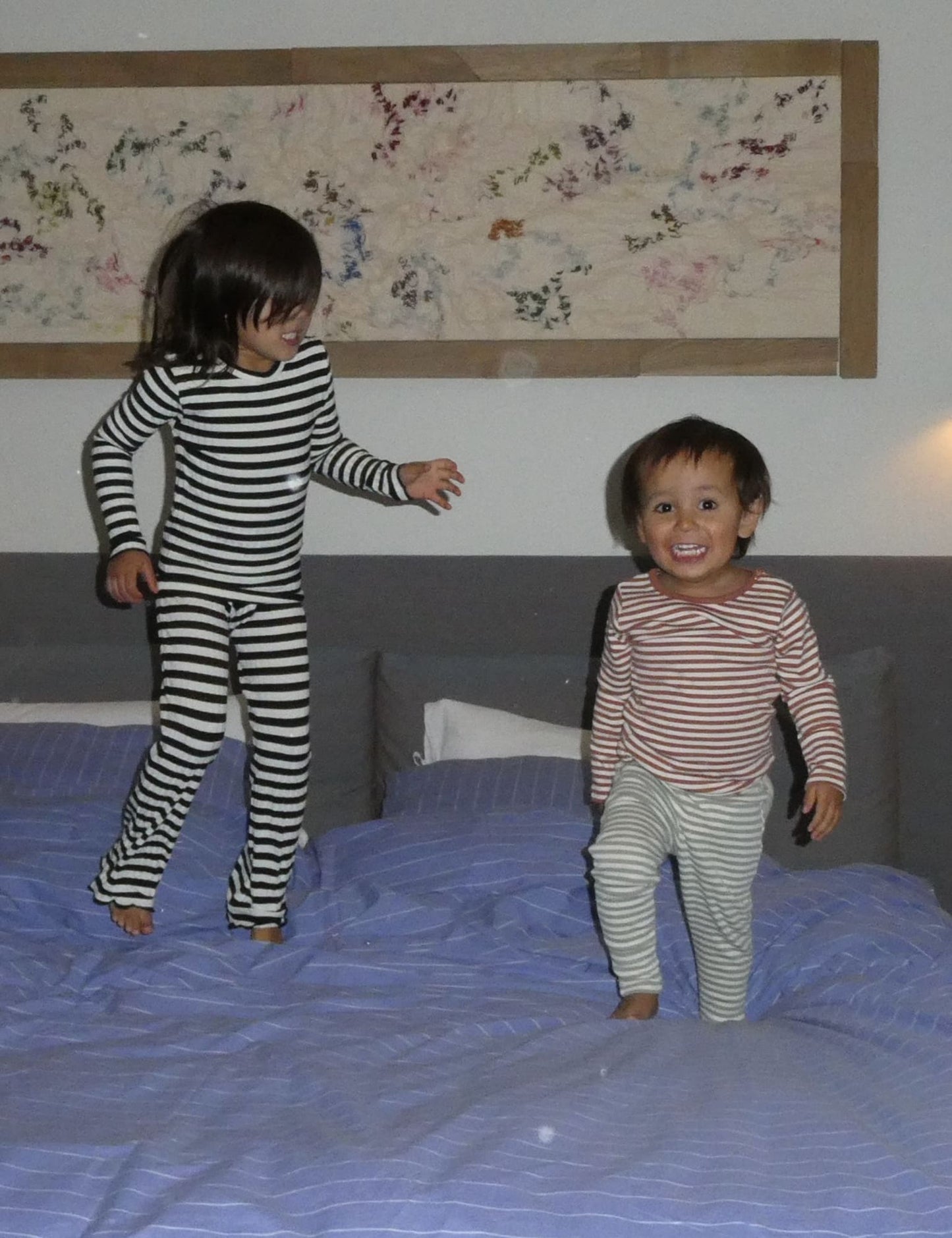 5x5 Classic Stripe Lala Leggings, Black/Vanilla Ice