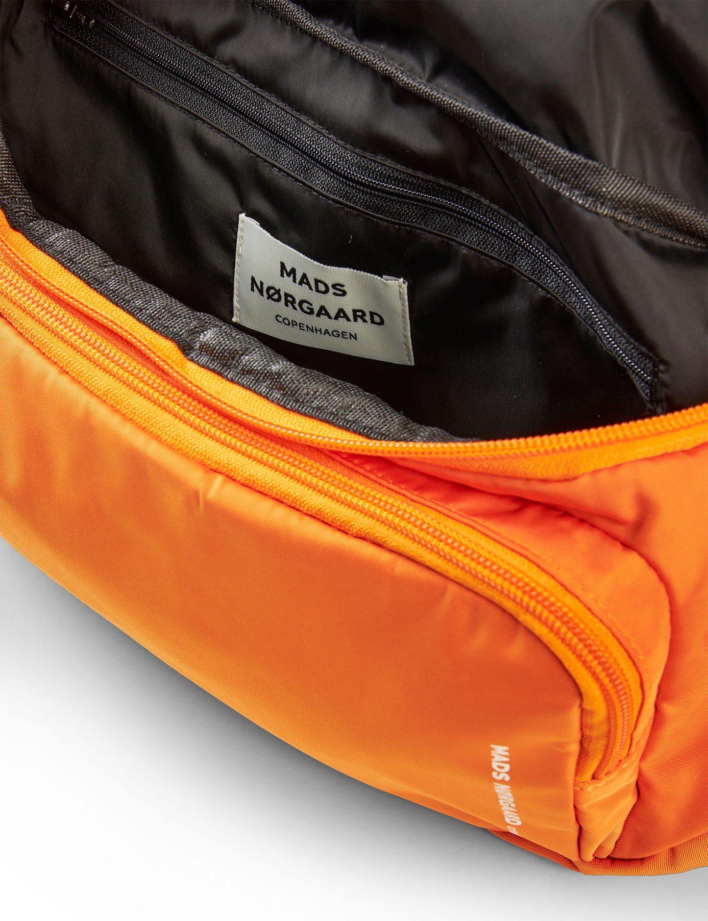 Tian Coco Bum Bag, Puffin's Bill