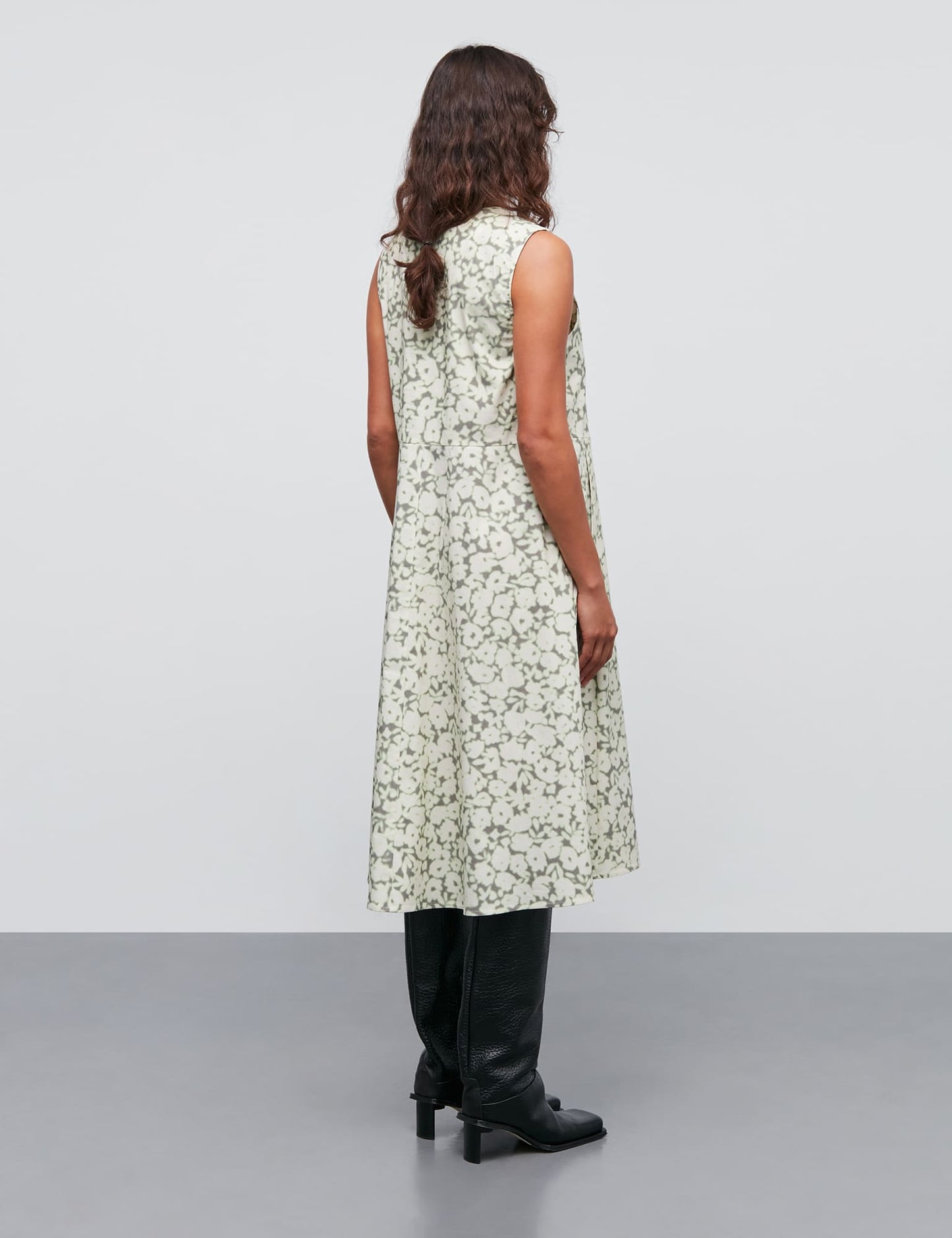 Poplinea Emsa AOP Dress, Shadow Lime Flower
