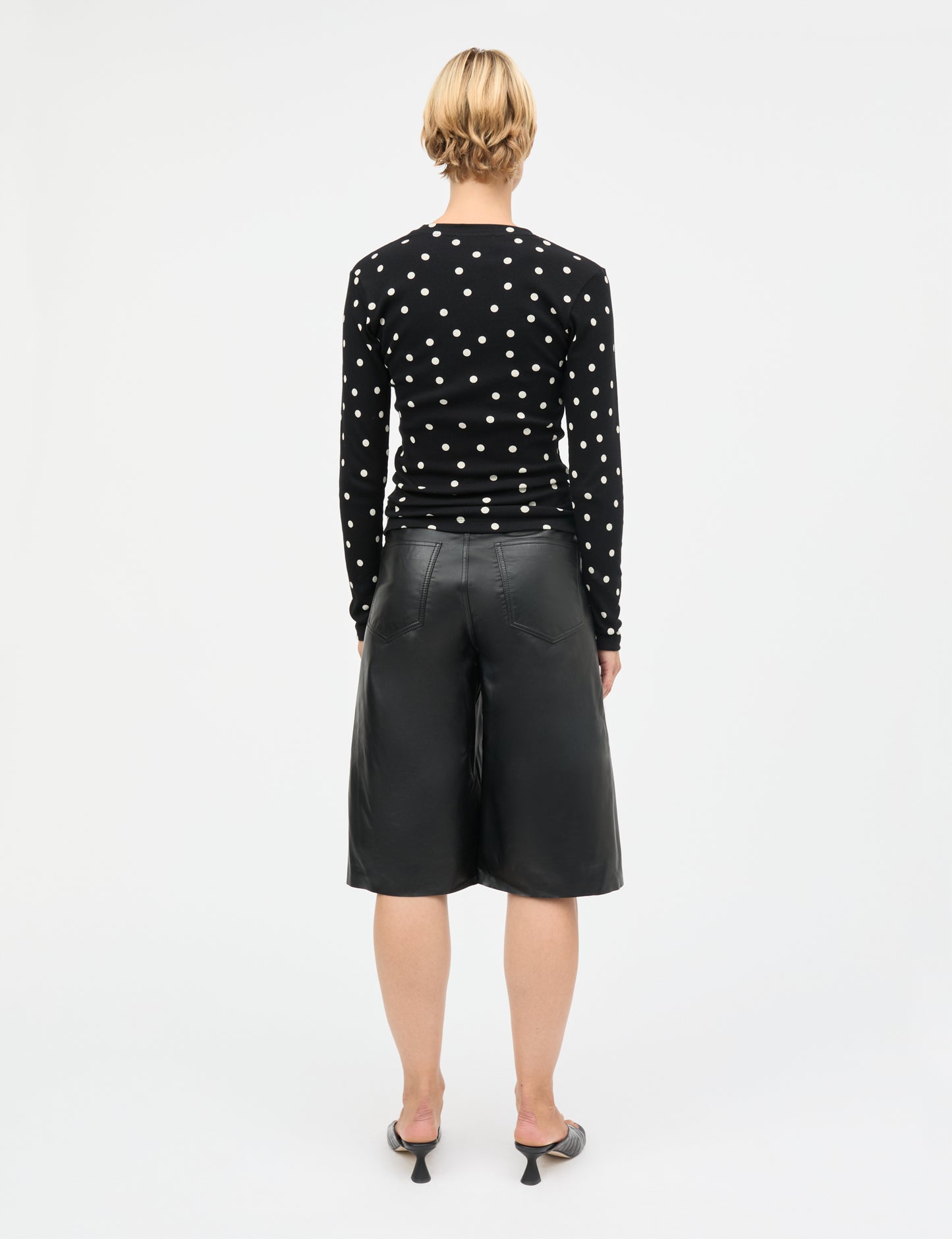 2x2 Cotton Tuba Tee LS AOP, Dot AOP Black