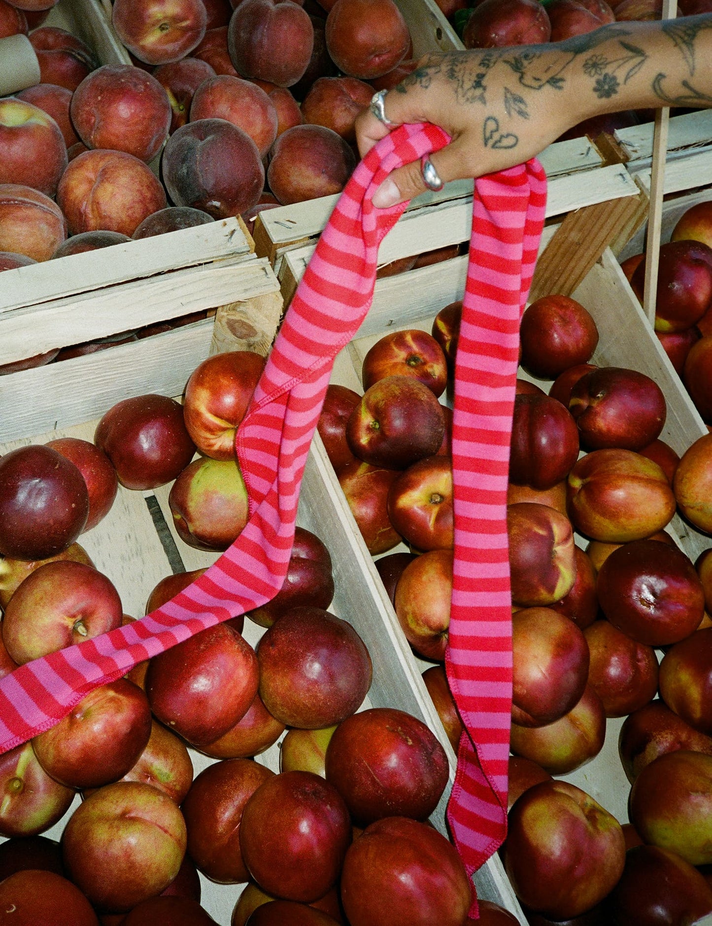 NPS Scarf Triangle, Red/Chock