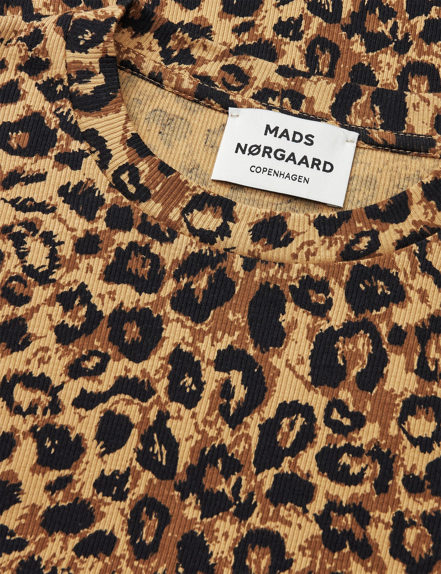 2x2 Cotton Tuba Tee LS AOP, Leopard AOP/Black