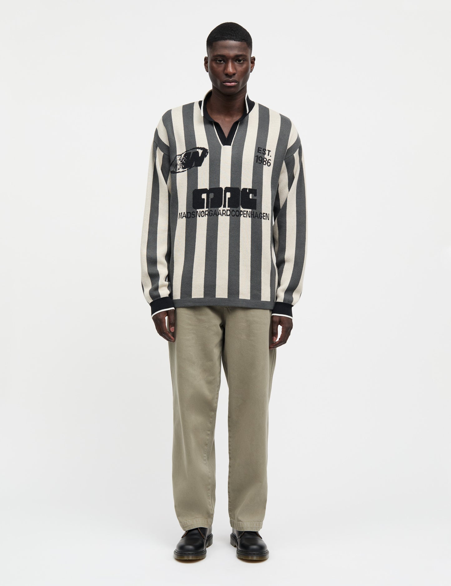 Fancy Liam Football Knit, Rainy Day/Asphalt