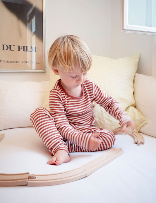 Soft Duo Striped Pumini Leggins, Cedar Wood/Vanilla Ice