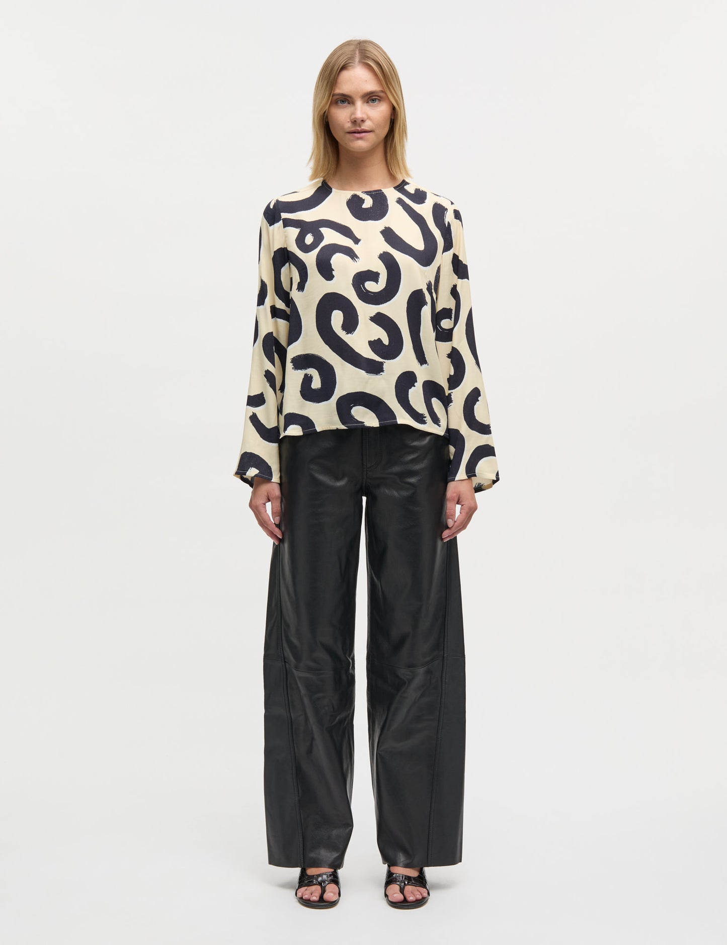 Delicate Twill Flow Top AOP, Swirl AOP/Almond Oil