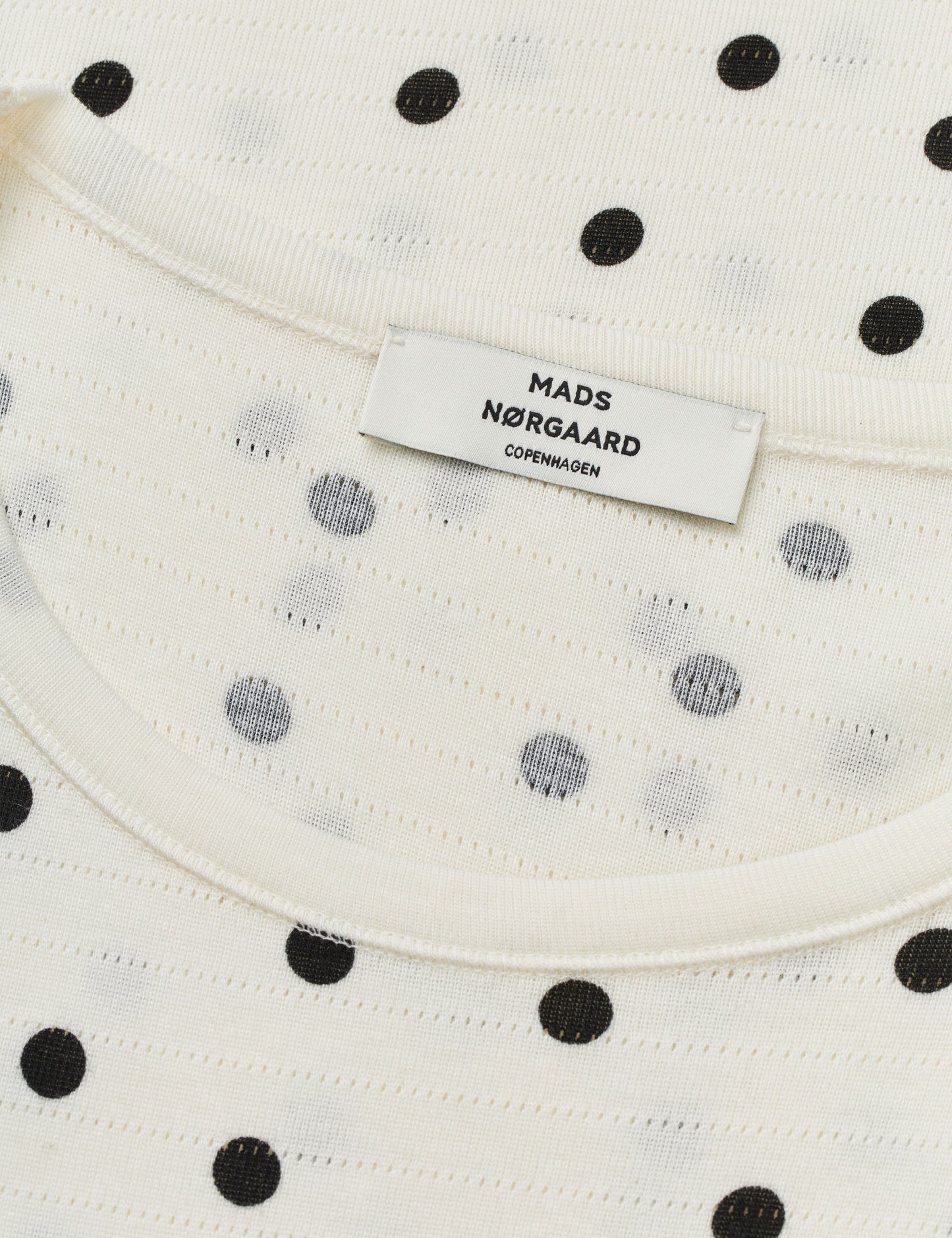 Pointella Trixy Tee AOP, Dot AOP Vanilla Ice