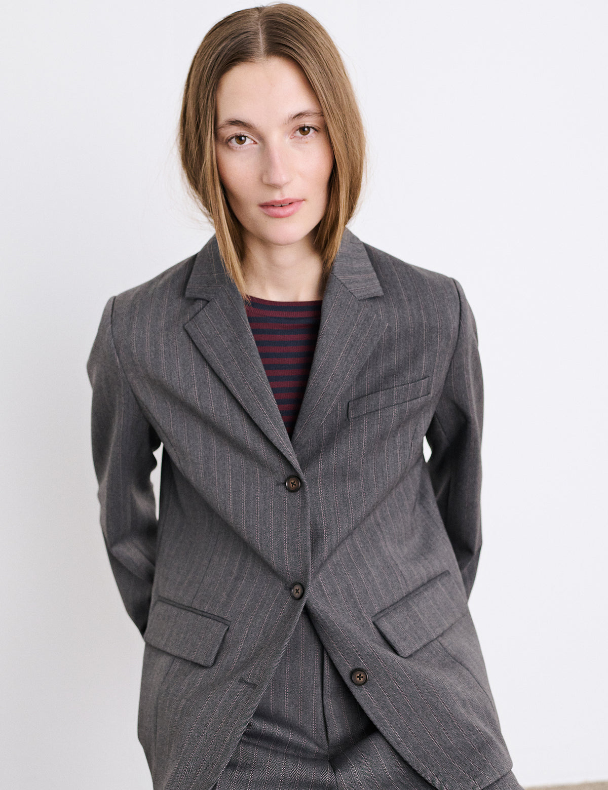 Herringbone Pin Less Blazer, Dark Grey Melange/Winetasting