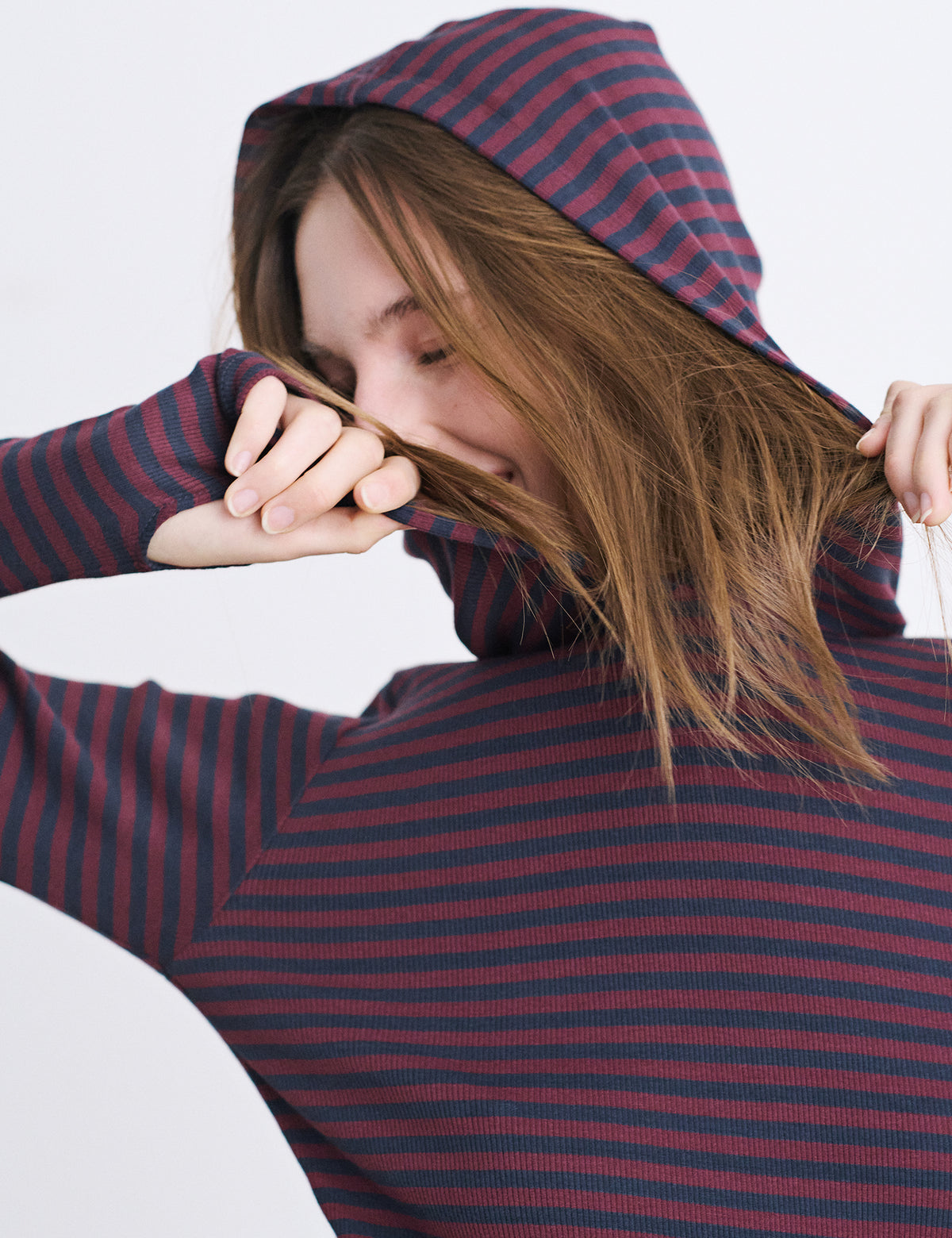 2x2 Cotton Stripe Tutti Hood, Sky Captain/Winetasting