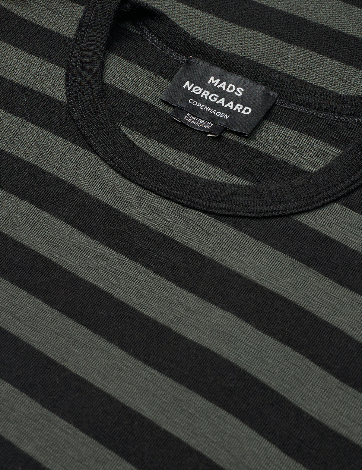 Fine Wool Tobias Knit, Tarmac/Black ST.